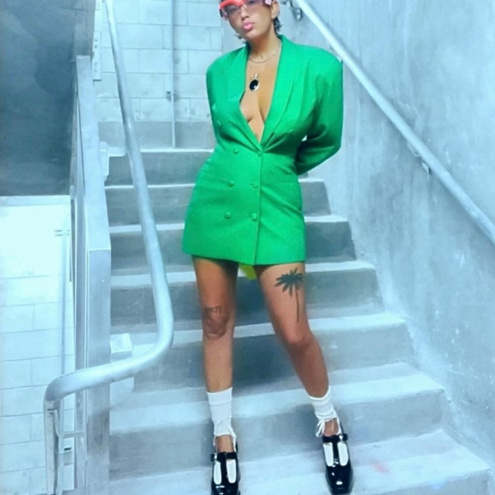 VINTAGE FITTED BLAZER IN GREEN BY CASUAL CORNER